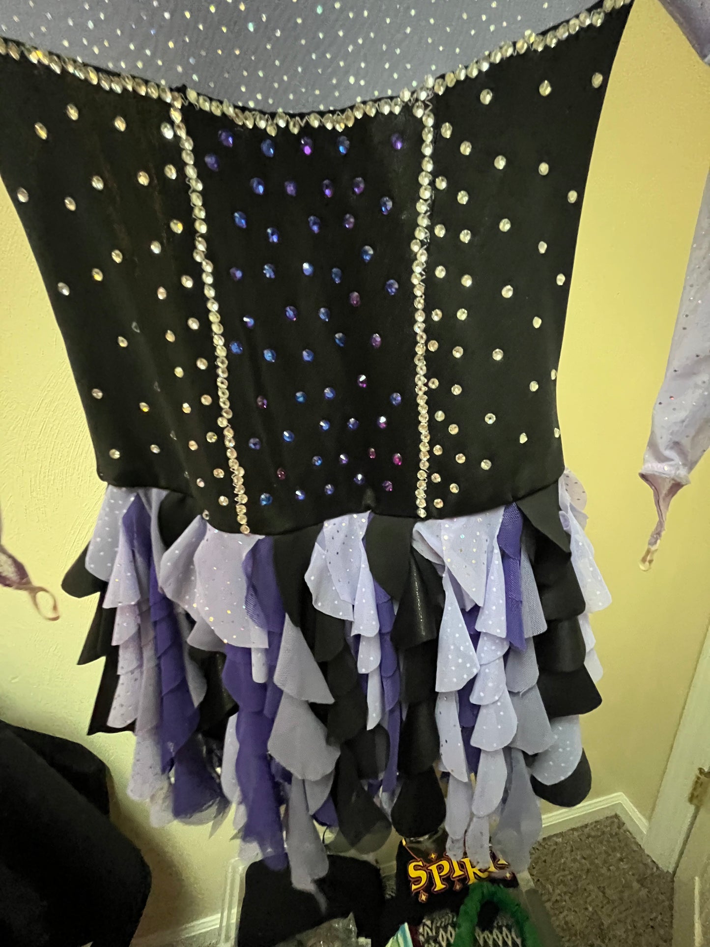 Ursula Themed Dress - Girls 8 - Rent Only
