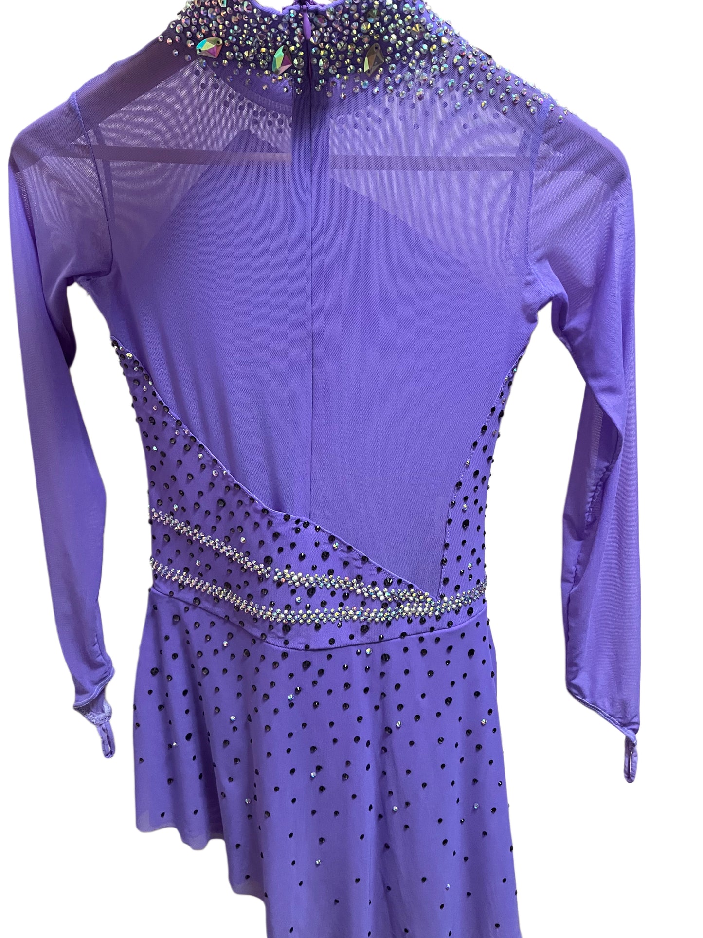 Girl’s Lavender Rhinestoned Dress 10-12 Size - RENT ONLY ￼